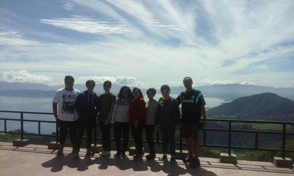 Tour Lake Toba